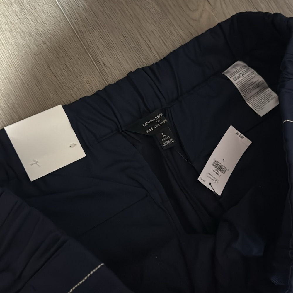NWT! Banana Republic Wide-Leg High-Rise Cargo Pull-On Pant - 770982 🖥️4️⃣ - Picture 3 of 6
